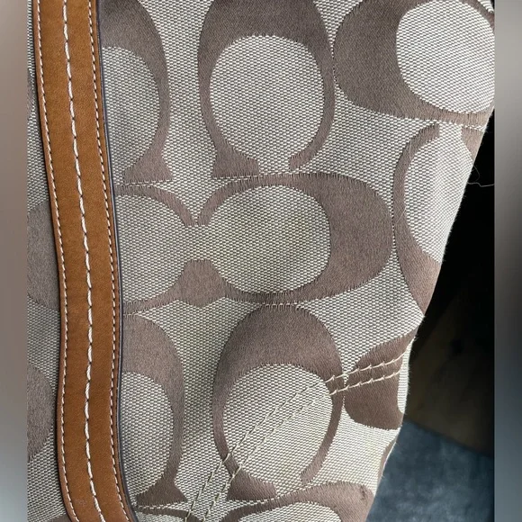 Coach Signature Tote Bag - EUC - Brown and Tan - Picture 7 of 7
